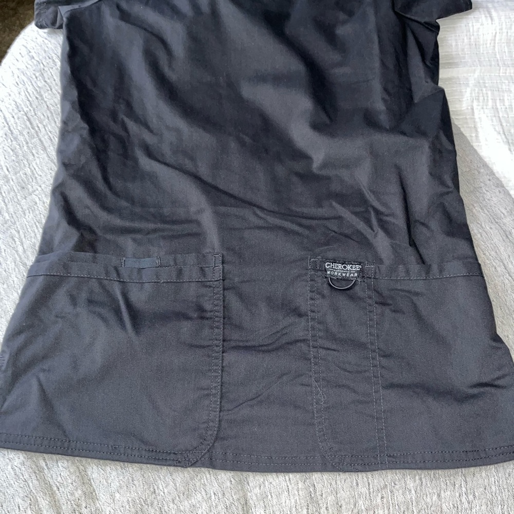 SCRUBS BUNDLE - Picture 5 of 8